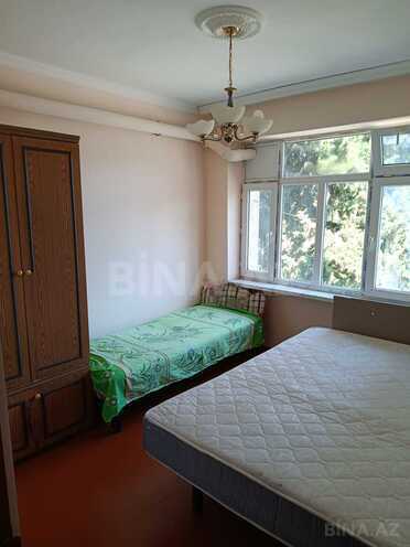 Satılır 2 otaqlı köhnə tikili 55 m², Xalqlar Dostluğu m., photo 5 from 9