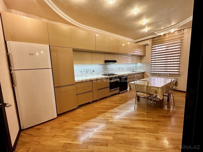 Satılır 6 otaqlı həyət evi/bağ evi 250 m², Binəqədi r., photo 3 from 14