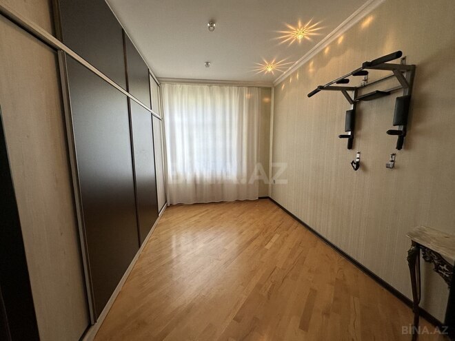 Satılır 6 otaqlı həyət evi/bağ evi 250 m², Binəqədi r., photo 9 from 14
