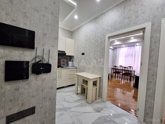 İcarəyə verilir 2 otaqlı yeni tikili 50 m², İnşaatçılar m., photo 7 from 11