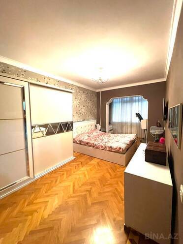 Продается 3-комн. вторичка 105 м², м. Азадлыг проспекти, photo 4 from 16