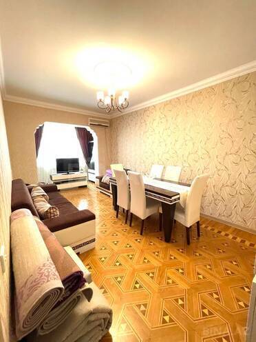 Продается 3-комн. вторичка 105 м², м. Азадлыг проспекти, photo 3 from 16