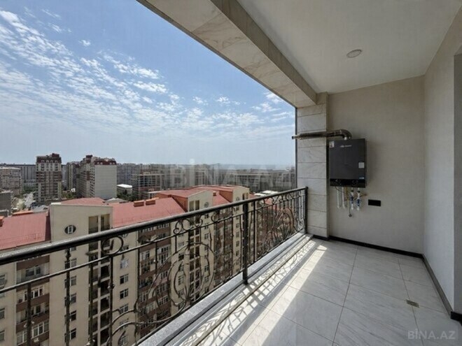 Продаётся 3-комн. новостройка 133 м², м. Нариман Нариманов, photo 17 from 21