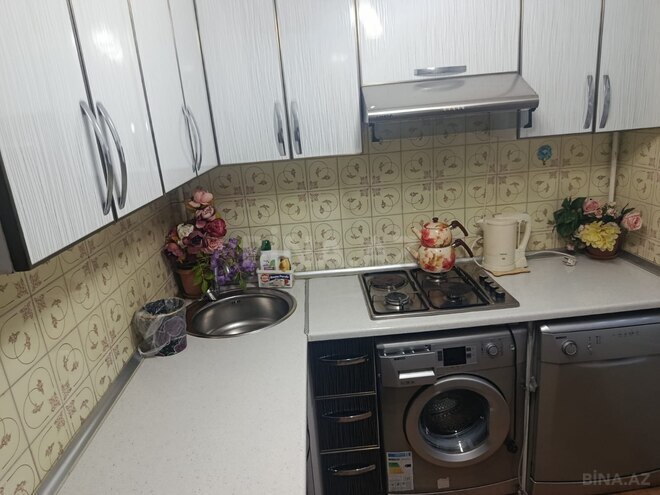Сдаётся 2-комн. вторичка 65 м², м. Нефтчиляр, photo 9 from 19