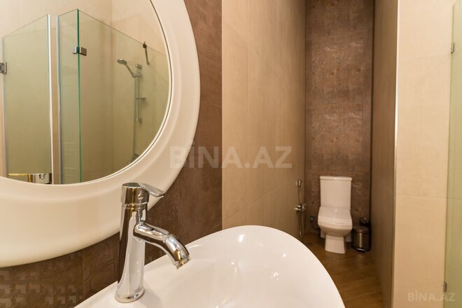 İcarəyə verilir 2 otaqlı köhnə tikili 131.1 m², İçəri Şəhər m., photo 11 from 17