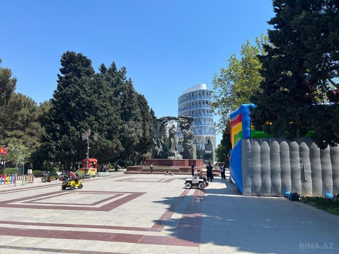 Продаётся 3-комн. вторичка 75 м², м. Элмляр Академиясы, photo 20 from 21