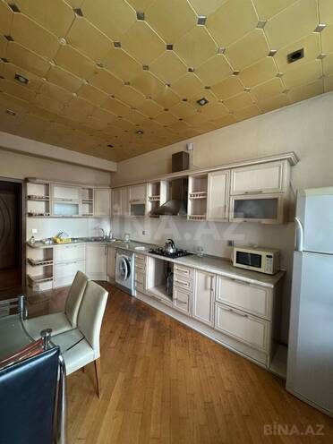 Сдаётся 2-комн. новостройка 100 м², м. Низами, photo 13 from 27