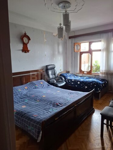 Продаётся 2-комн. вторичка 65 м², м. Ахмедлы, photo 3 from 12
