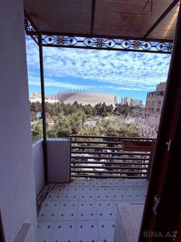 Satılır 2 otaqlı köhnə tikili 55 m², Nizami m., photo 6 from 13
