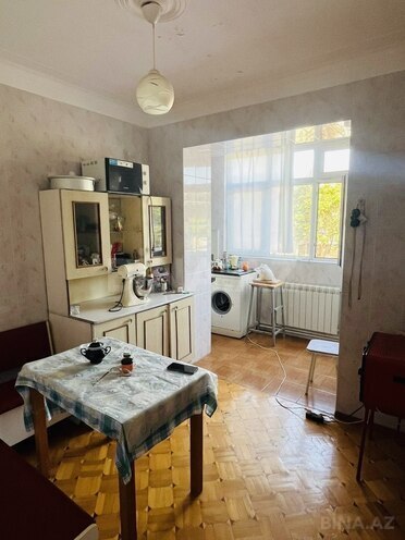 Satılır 3 otaqlı köhnə tikili 100 m², 8 Noyabr m., photo 16 from 23