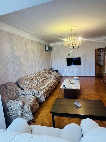 Satılır 3 otaqlı köhnə tikili 100 m², 8 Noyabr m., photo 14 from 23