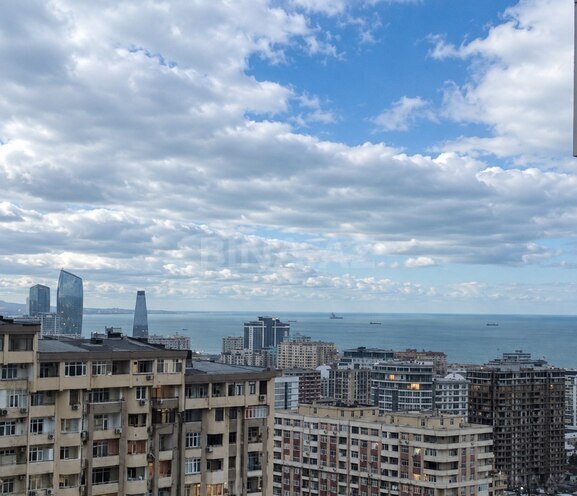 Satılır 4 otaqlı yeni tikili 220 m², Nizami m., photo 1 from 17