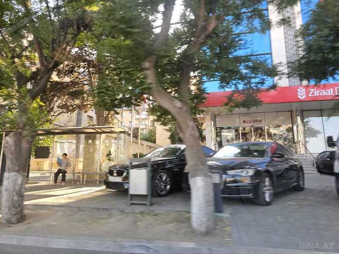 Satılır 1 otaqlı köhnə tikili 40 m², İnşaatçılar m., photo 4 from 18