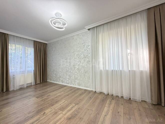 Satılır 3 otaqlı köhnə tikili 55 m², Neftçilər m., photo 1 from 12