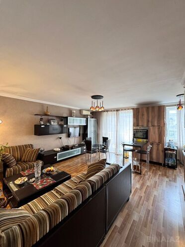 Satılır 3 otaqlı köhnə tikili 52 m², Nizami m., photo 3 from 12