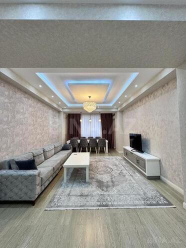 Сдаётся 3-комн. новостройка 164 м², м. Нариман Нариманов, photo 3 from 18