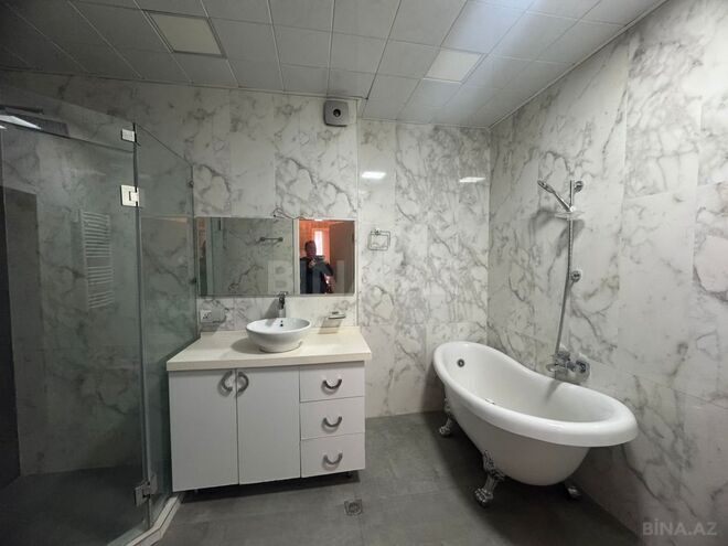 Сдаётся 3-комн. новостройка 105 м², м. Элмляр Академиясы, photo 17 from 19