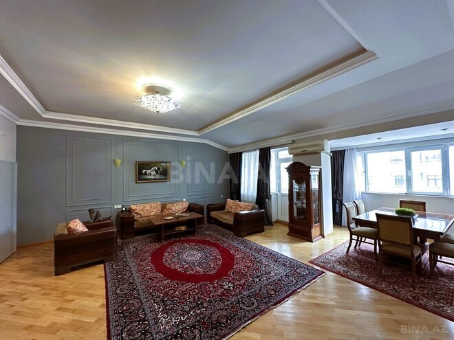 Satılır 4 otaqlı yeni tikili 240 m², 8 Noyabr m., photo 3 from 30
