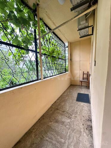 Продается 3-комн. вторичка 80 м², Хатаинский р., photo 17 from 18