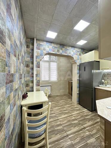 Продается 3-комн. вторичка 80 м², Хатаинский р., photo 10 from 18