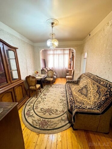 Satılır 2 otaqlı köhnə tikili 45 m², 20 Yanvar m., photo 1 from 7