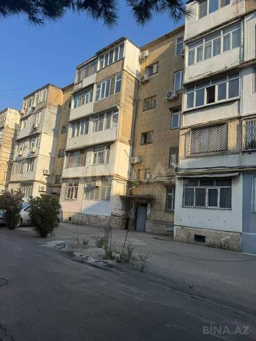 Продаётся 2-комн. вторичка 50 м², м. Элмляр Академиясы, photo 1 from 16