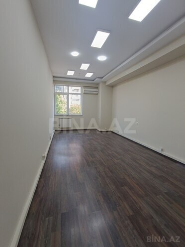 İcarəyə verilir 20 otaqlı ofis 1 000 m², 28 May m., photo 23 from 32
