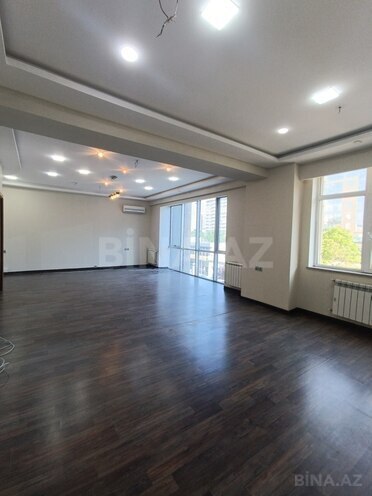 İcarəyə verilir 20 otaqlı ofis 1 000 m², 28 May m., photo 9 from 32