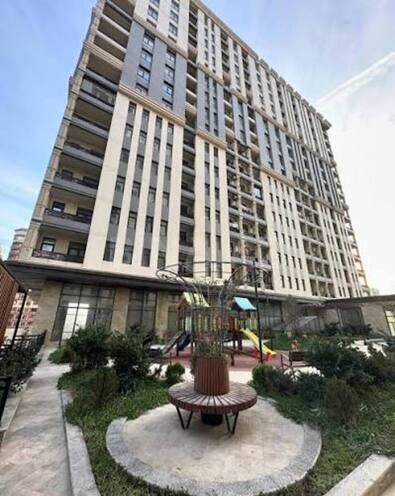 Продаётся 3-комн. новостройка 125 м², Насиминский  р., photo 1 from 11