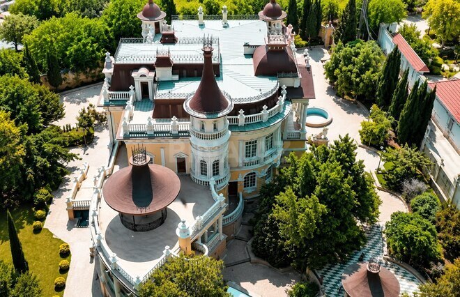 Продаётся 7-комн. дом/дача 1 400 м², м. 8 ноября, photo 3 from 32