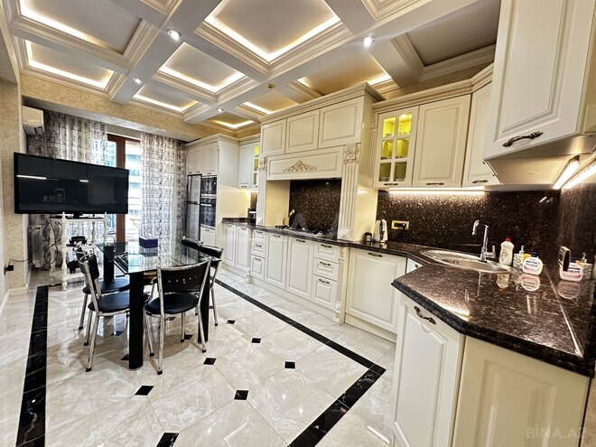 Продаётся 2-комн. новостройка 120 м², м. Шах Исмаил Хатаи, photo 1 from 19