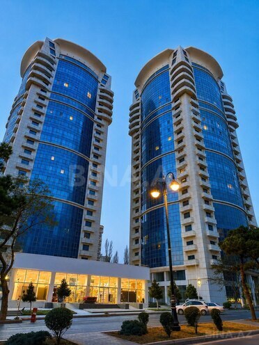 Продаётся 3-комн. новостройка 160 м², м. Низами, photo 13 from 18