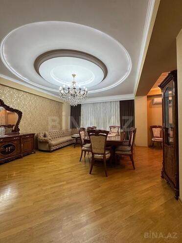Сдаётся 4-комн. новостройка 215 м², м. Низами, photo 21 from 31