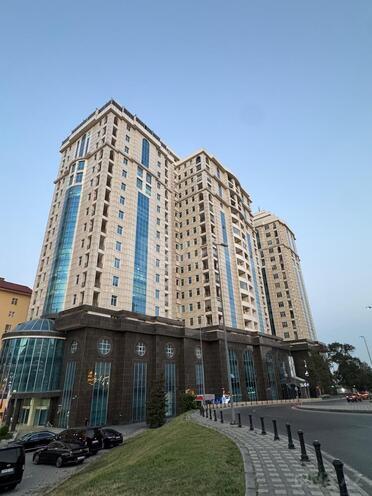 Сдаётся 4-комн. новостройка 215 м², м. Низами, photo 1 from 31