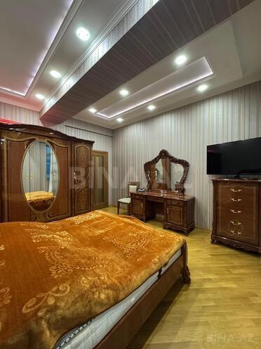 Сдаётся 4-комн. новостройка 215 м², м. Низами, photo 12 from 31