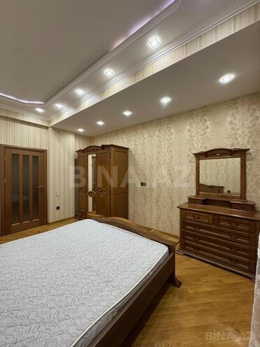 Сдаётся 4-комн. новостройка 215 м², м. Низами, photo 8 from 31