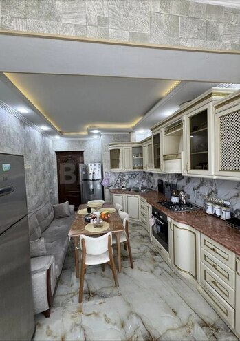Продается 3-комн. новостройка 122 м², м. Иншаатчылар, photo 5 from 12