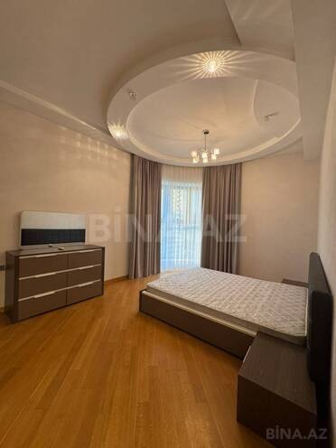 Сдаётся 4-комн. новостройка 220 м², м. Низами, photo 21 from 32
