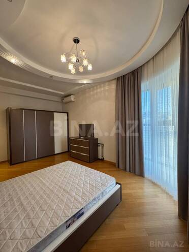 Сдаётся 4-комн. новостройка 220 м², м. Низами, photo 22 from 32
