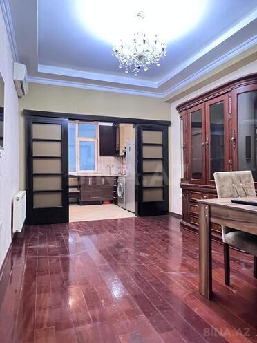 Сдаётся 3-комн. новостройка 75 м², м. Насими, photo 3 from 11