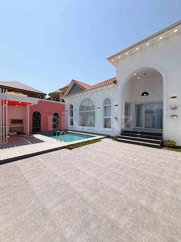 Satılır 4 otaqlı həyət evi/bağ evi 140 m², Buzovna q., photo 1 from 16