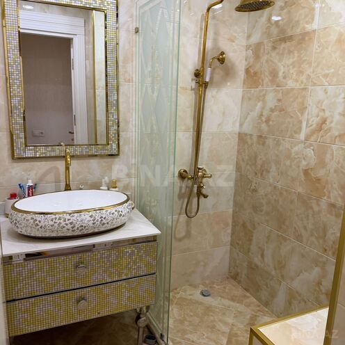 Satılır 3 otaqlı köhnə tikili 95 m², Nərimanov r., photo 11 from 17