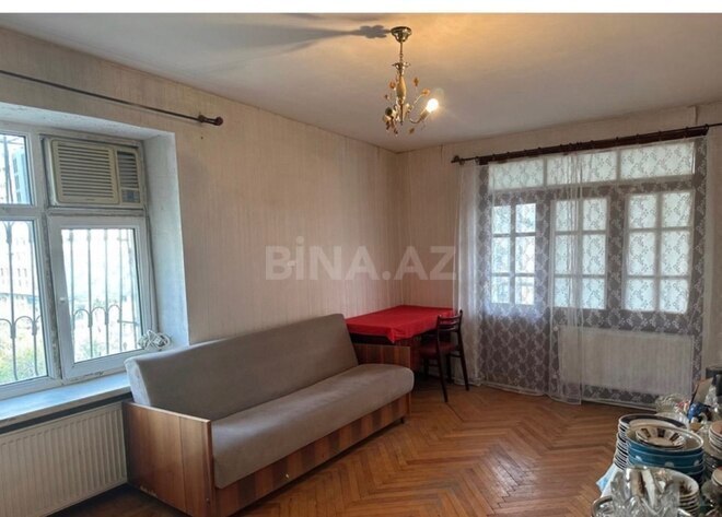Продаётся 2-комн. вторичка 52 м², м. Элмляр Академиясы, photo 5 from 7