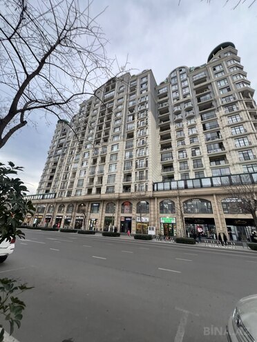 Продаётся 3-комн. новостройка 118 м², Насиминский  р., photo 1 from 17