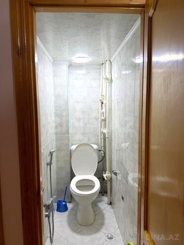 Продаётся 2-комн. вторичка 65 м², Хатаинский р., photo 14 from 15