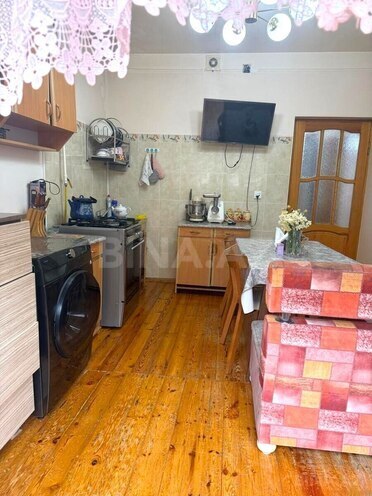 Продаётся 2-комн. вторичка 65 м², Хатаинский р., photo 11 from 15