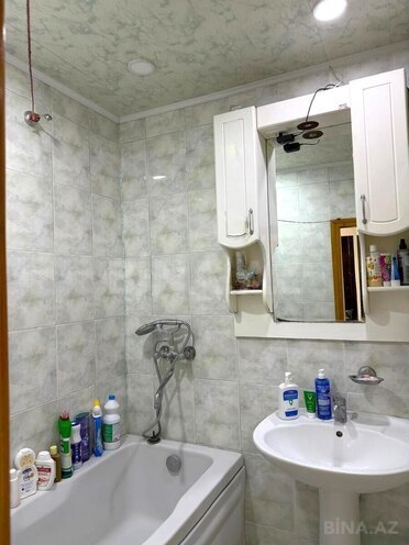 Продаётся 2-комн. вторичка 65 м², Хатаинский р., photo 13 from 15