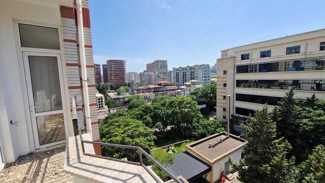 Продаётся 4-комн. новостройка 200 м², м. Низами, photo 4 from 18