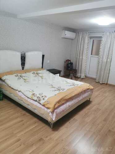 Satılır 4 otaqlı köhnə tikili 120 m², Sahil m., photo 9 from 19