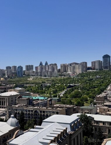 Продаётся 3-комн. новостройка 170 м², м. Низами, photo 8 from 18